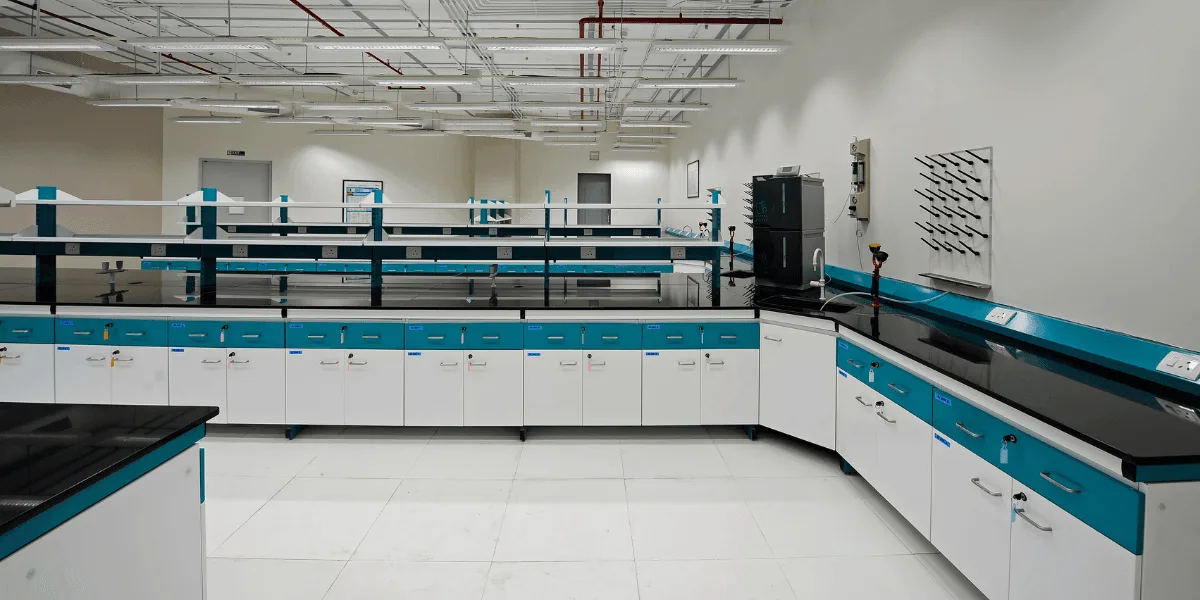 Chemical R&D centre laboratory in Mumbai
