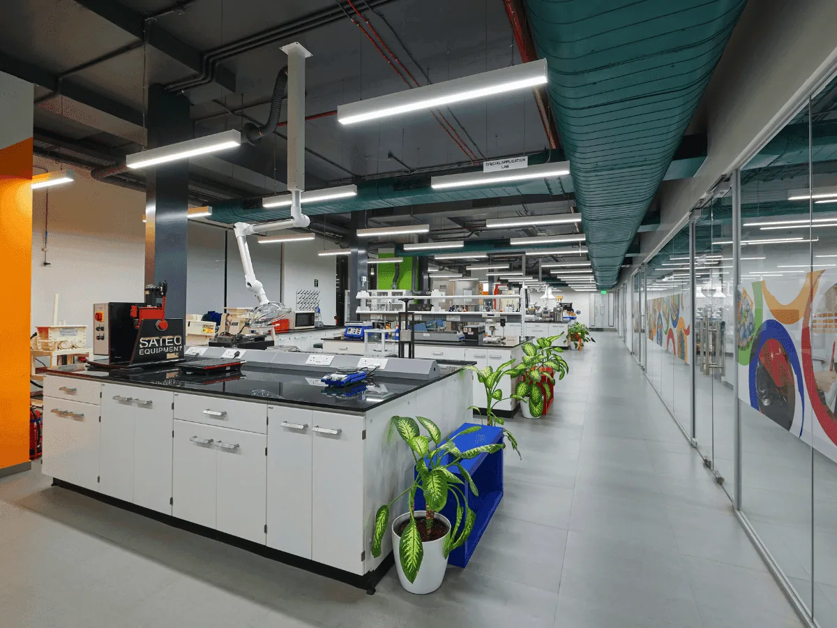 Laboratory bench science