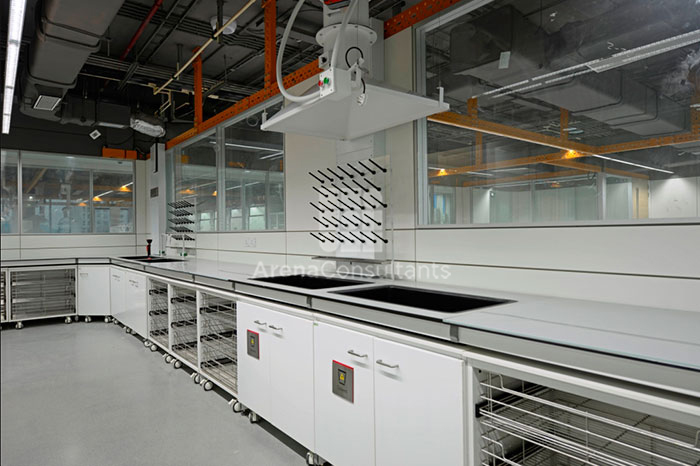  Laboratory washing area, exhaust canopy hood, ducting and pegboard