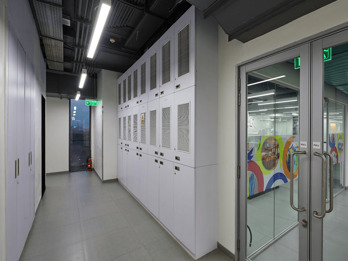 Specialty Chemical Company, Juinagar, Navi Mumbai - Lab Furniture - Lab Architecture and Interior Design by Arena Consultants
