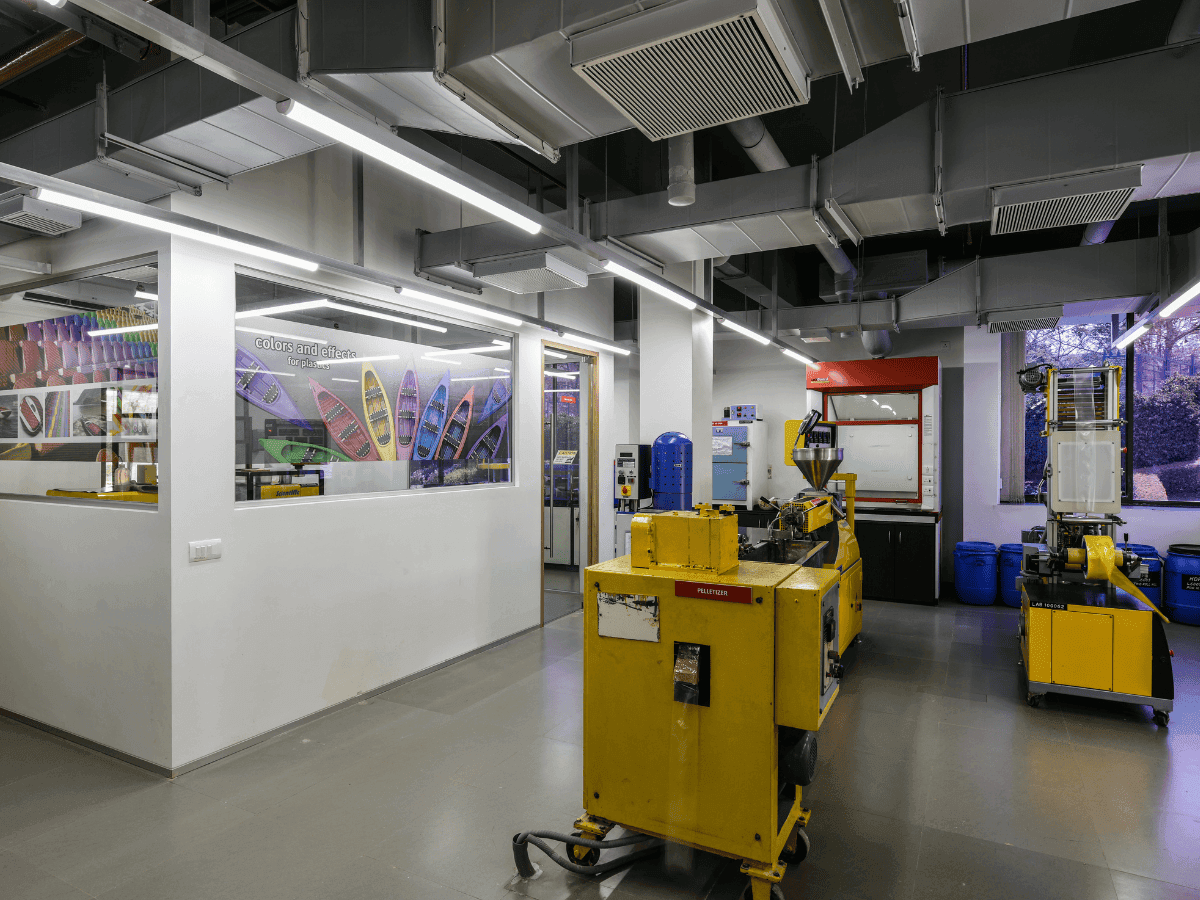 Lab - Chemical Manufacturer in Pune - Lab Architecture and Interior design by Arena Consultants (2)