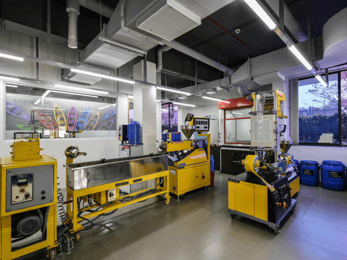 Lab - Chemical Manufacturer in Pune - Lab Architecture and Interior design by Arena Consultants Lab - Chemical Manufacturer in Pune - Lab Architecture and Interior design by Arena Consultants